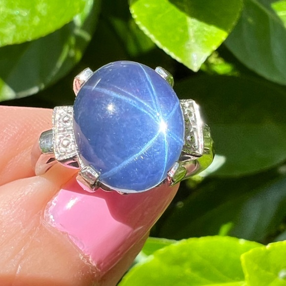 VINTAGE 10K WHITE GOLD SYNTHETIC STAR BLUE SAPPHIRE CATSEYE SPINEL CABOCHON RING - Picture 2 of 16
